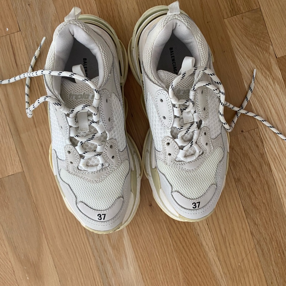 Balenciaga triple S trainers - Picture 1 of 4